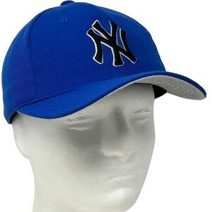 New York NY Yankees Hat Baseball Cap Fitted Size 7 1/8 Blue MLB 6 Panel